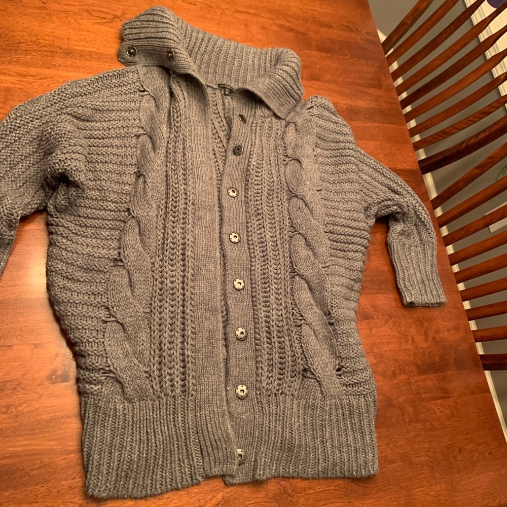 Chunky oversized gray cardigan